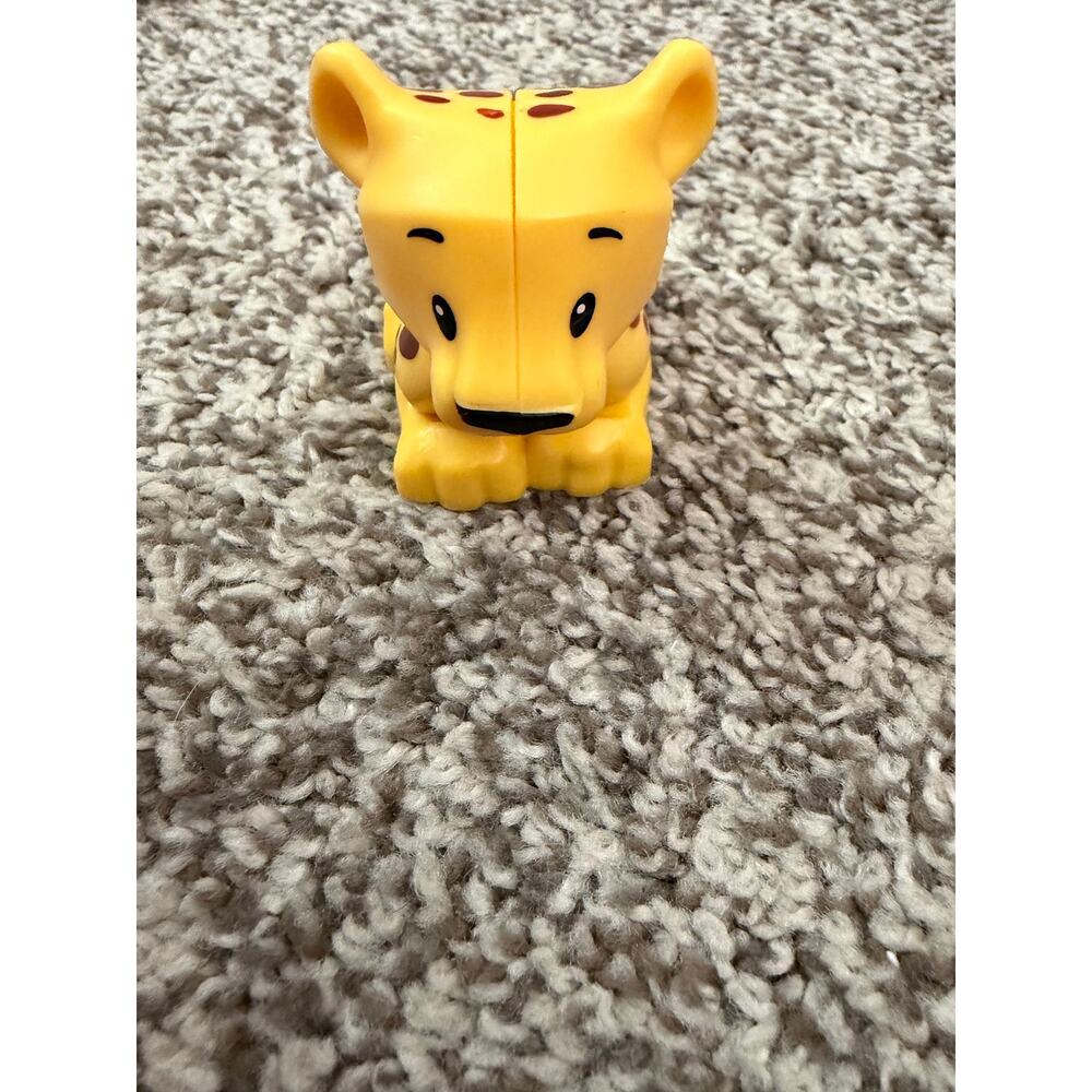 Fisher-Price Little People Yellow Spotted Cheetah / Leopard Figure